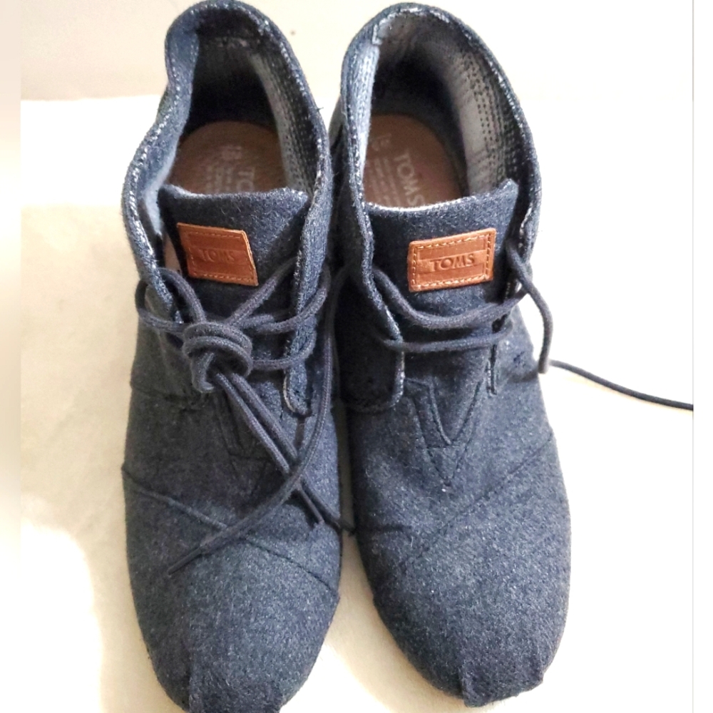 Toms Desert Wedge Lace Up Ankle Boots Womens Size 9
